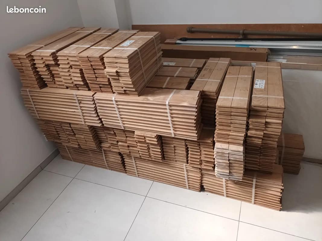 Parquet chêne massif à clouer - 35 m² neuf sous emballage